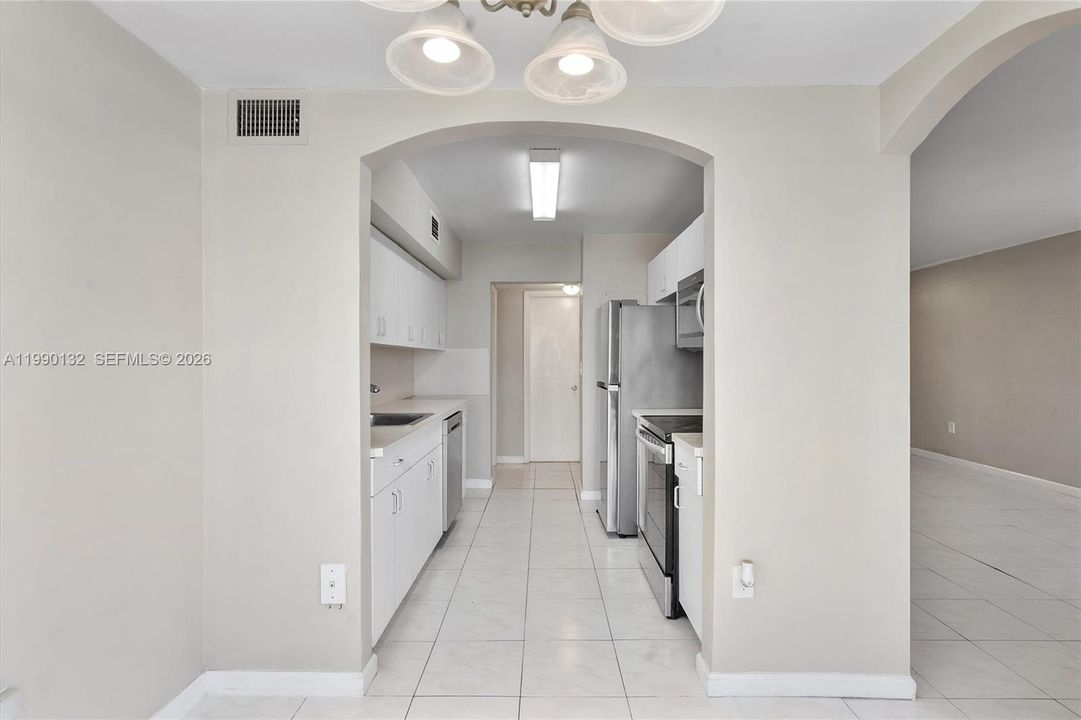 Activo con contrato: $195,000 (1 camas, 1 baños, 780 Pies cuadrados)