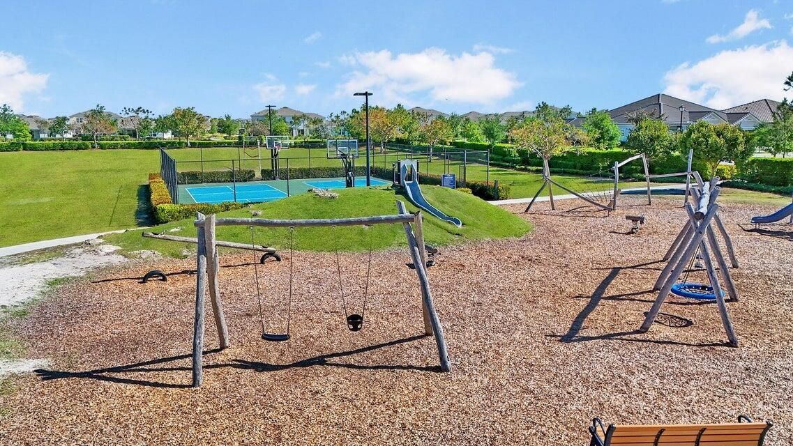 Play ARea
