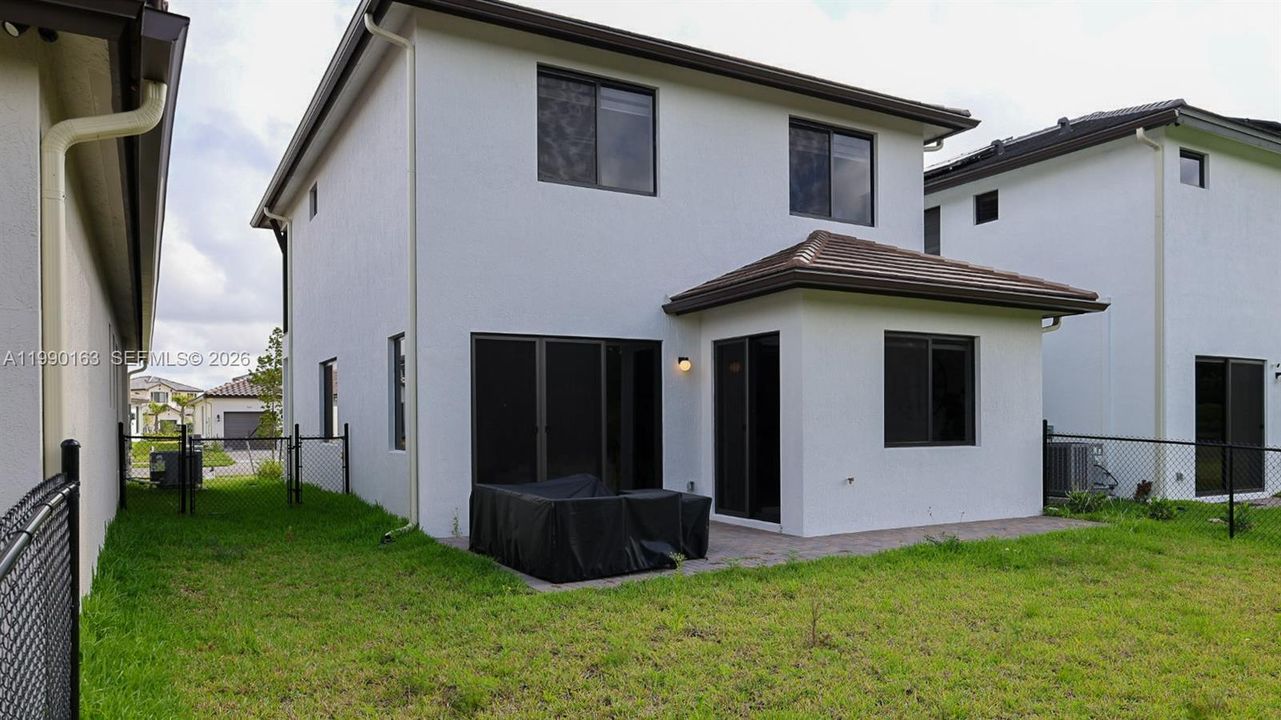 На продажу: $439,000 (3 спален, 2 ванн, 0 Квадратных фут)