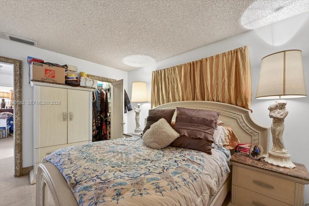En Venta: $315,000 (2 camas, 1 baños, 1191 Pies cuadrados)