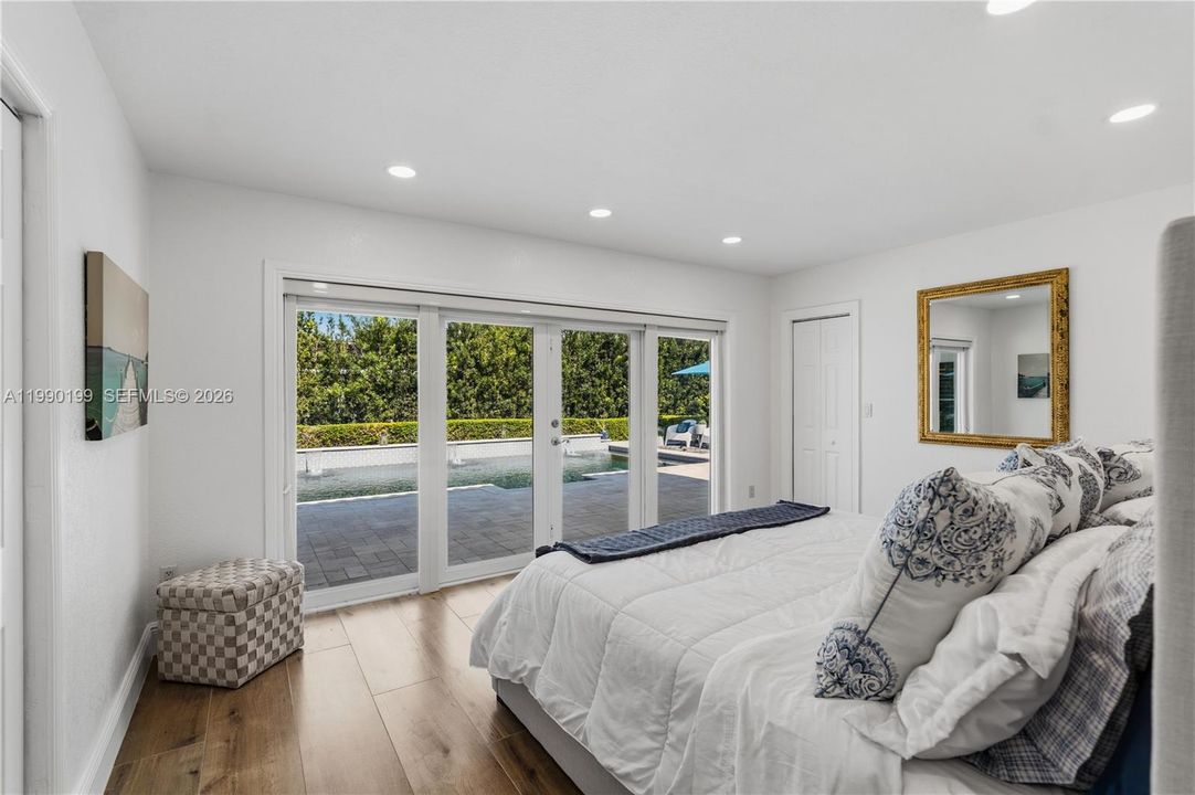 For Sale: $1,227,000 (3 beds, 2 baths, 1868 Square Feet)