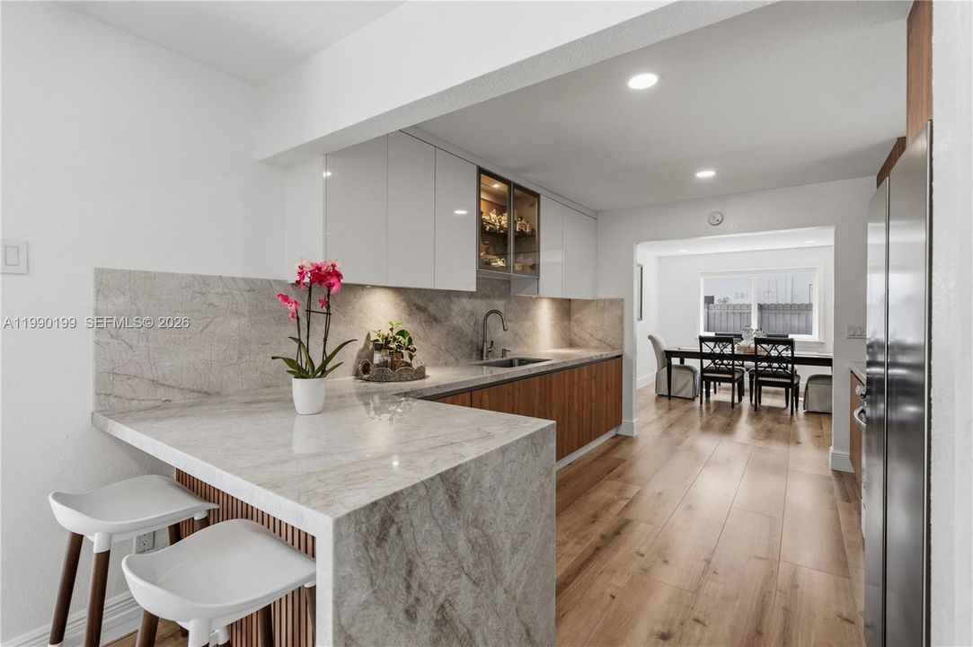 For Sale: $1,227,000 (3 beds, 2 baths, 1868 Square Feet)