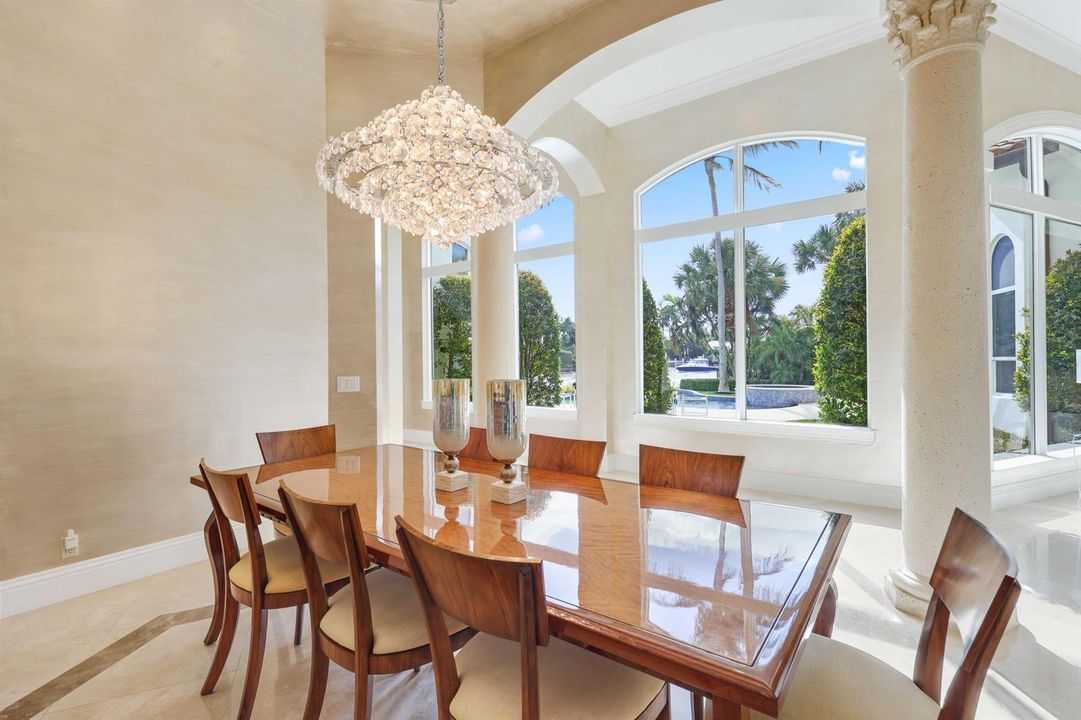 22 Dining Room View