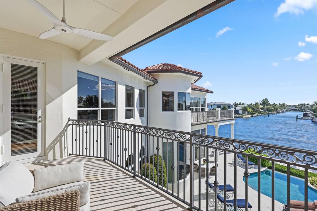 Terrace: House:Water views - 95