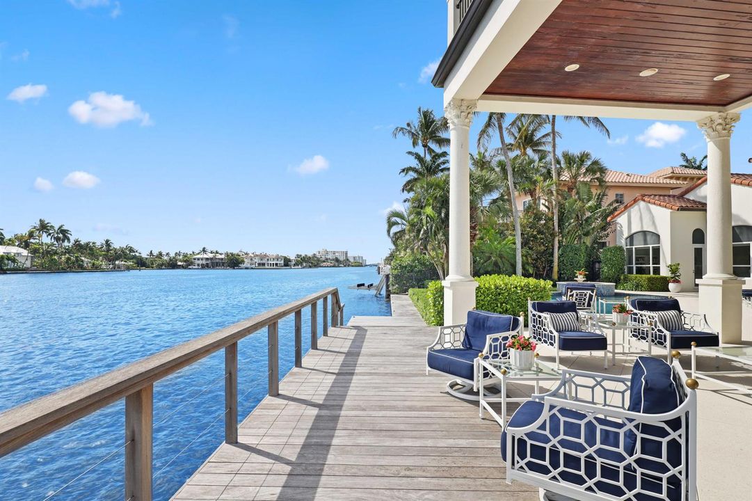 54 Lanai & Deck