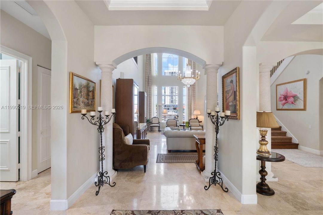 Active With Contract: $4,350,000 (5 beds, 5 baths, 5302 Square Feet)
