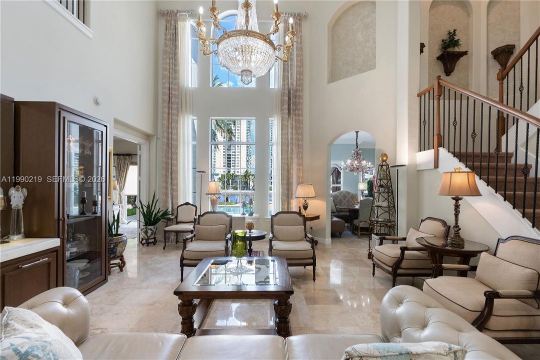 Active With Contract: $4,350,000 (5 beds, 5 baths, 5302 Square Feet)