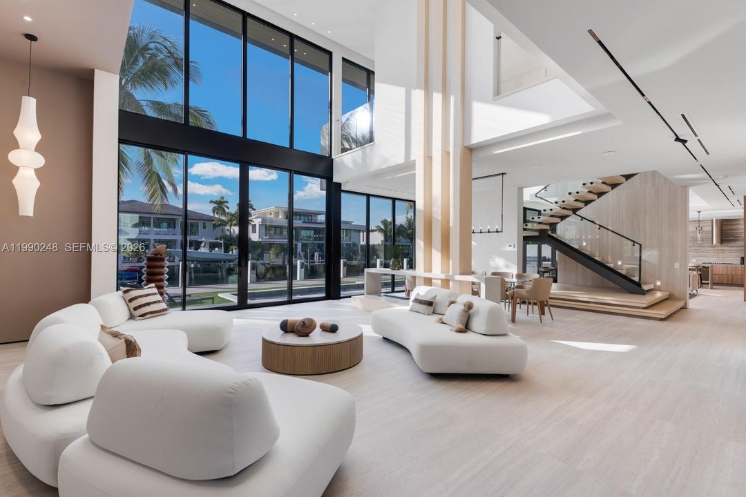 For Rent: $69,000 (6 beds, 7 baths, 0 Square Feet)