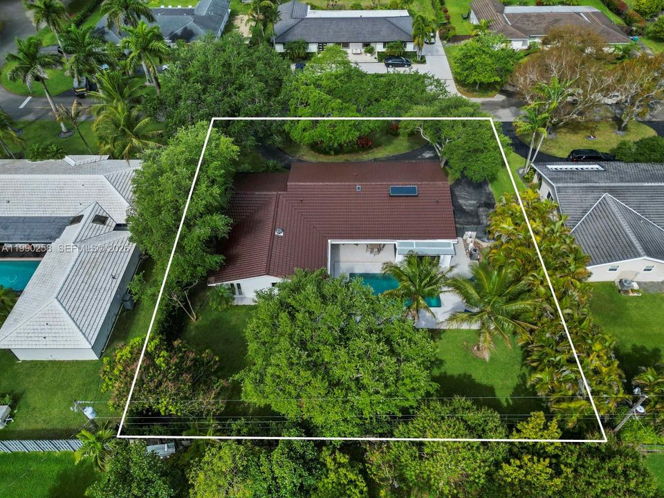 На продажу: $1,899,999 (4 спален, 3 ванн, 2552 Квадратных фут)