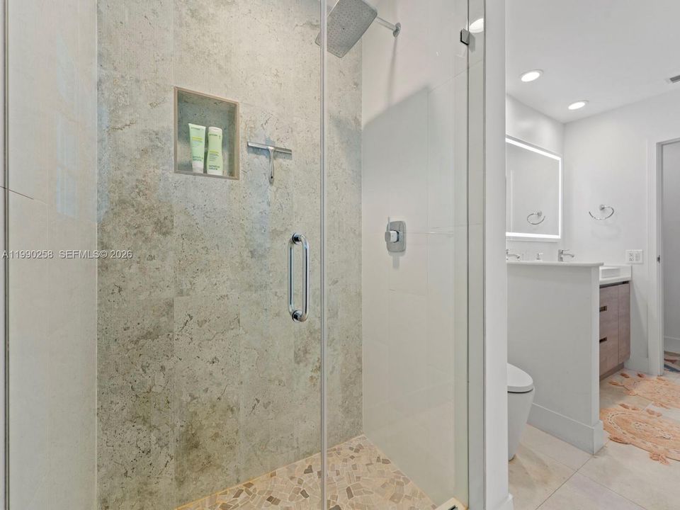 На продажу: $1,899,999 (4 спален, 3 ванн, 2552 Квадратных фут)