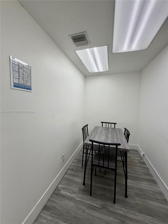 Office 3