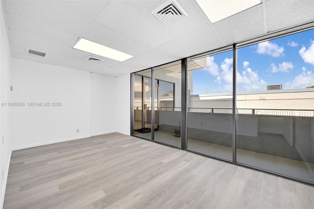 В аренду: $25 (0 спален, 0 ванн, 0 Квадратных фут)