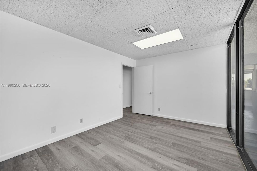 В аренду: $25 (0 спален, 0 ванн, 0 Квадратных фут)