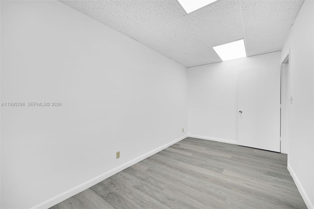 В аренду: $25 (0 спален, 0 ванн, 0 Квадратных фут)