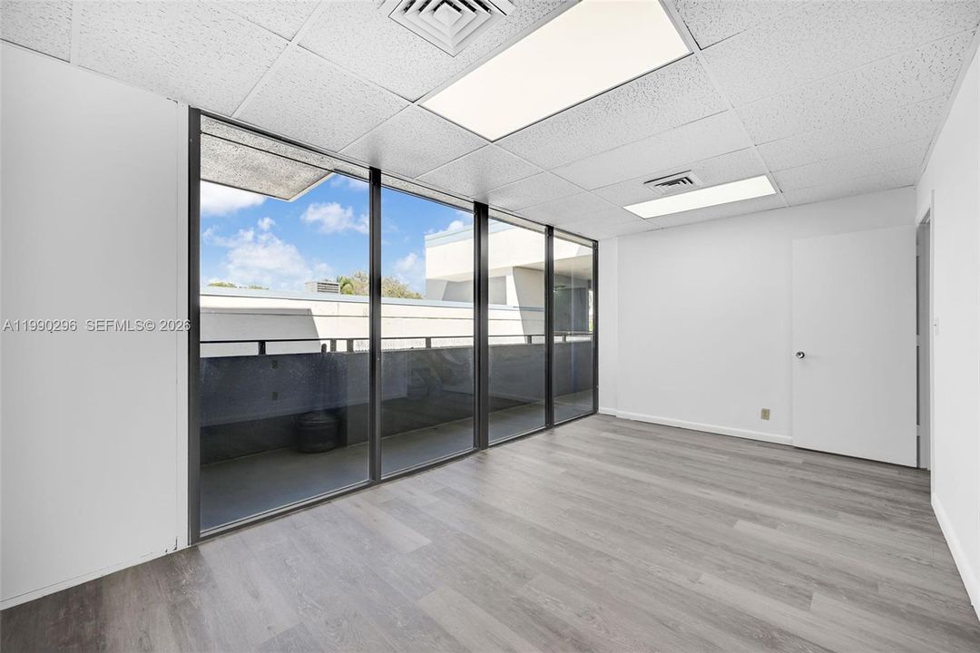 В аренду: $25 (0 спален, 0 ванн, 0 Квадратных фут)