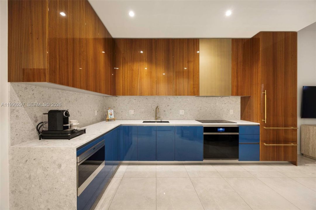 En Venta: $1,825,000 (2 camas, 2 baños, 1046 Pies cuadrados)