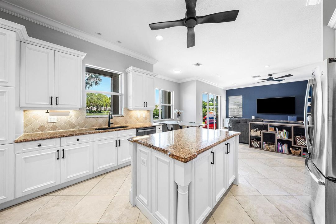 Gourmet Kitchen