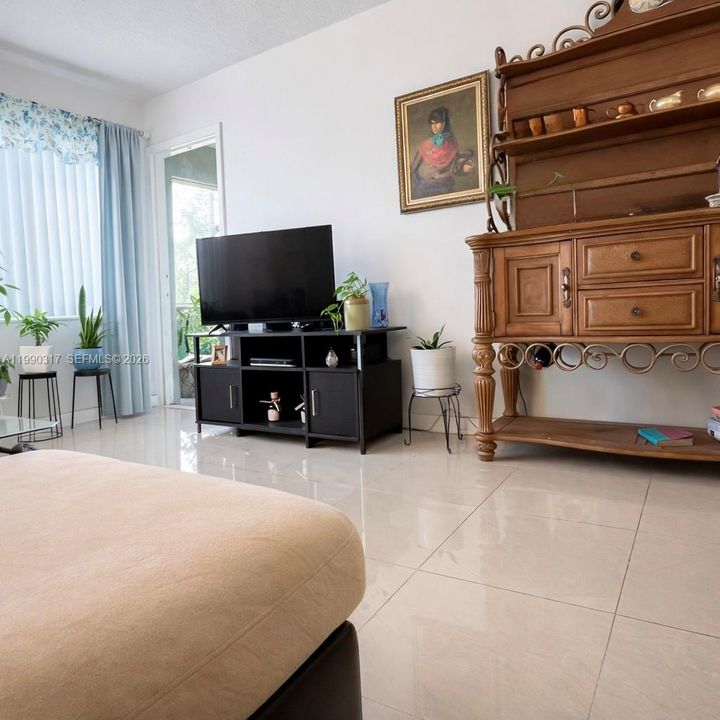En Venta: $100,000 (1 camas, 1 baños, 770 Pies cuadrados)