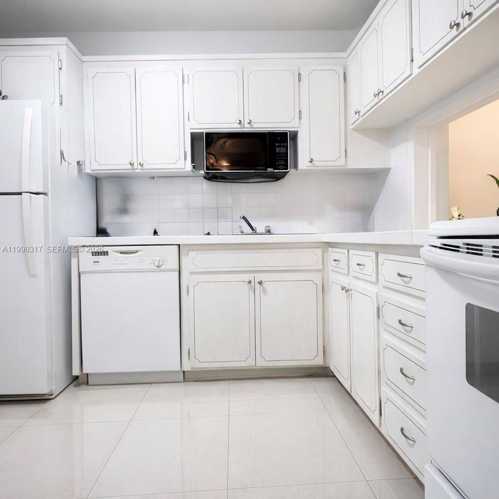 En Venta: $100,000 (1 camas, 1 baños, 770 Pies cuadrados)