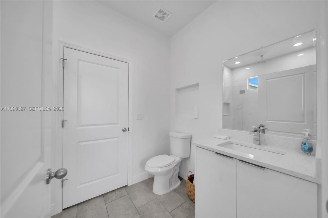 For Sale: $319,900 (3 beds, 2 baths, 1503 Square Feet)
