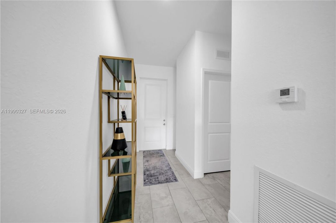 For Sale: $319,900 (3 beds, 2 baths, 1503 Square Feet)