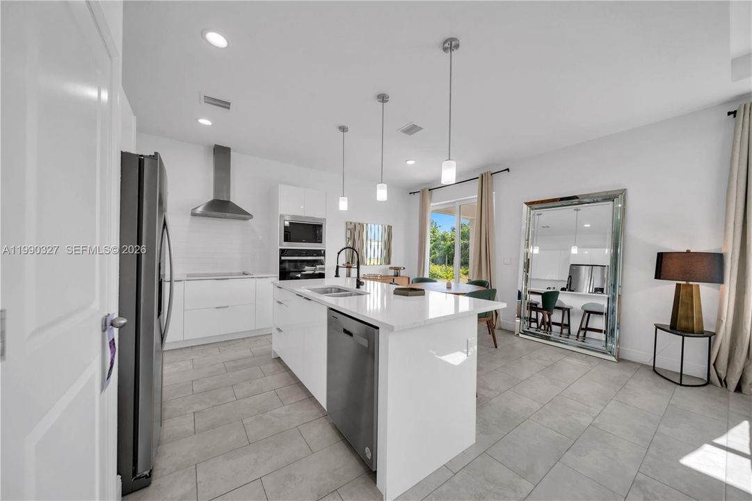 En Venta: $319,900 (3 camas, 2 baños, 1503 Pies cuadrados)