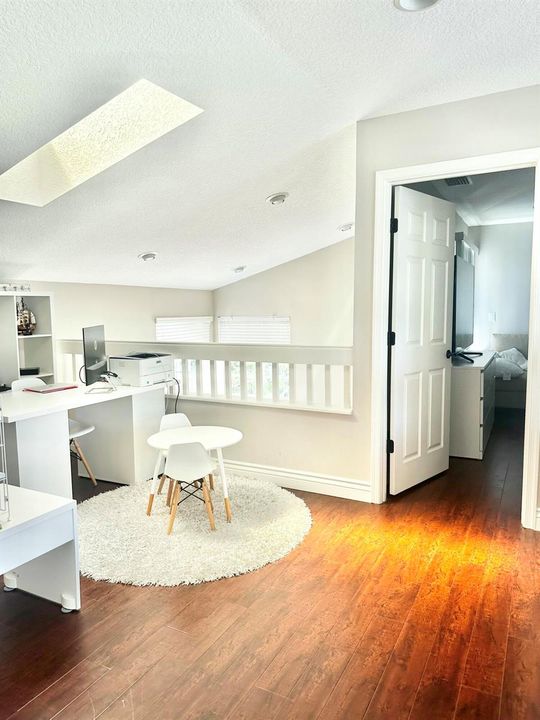 Loft2