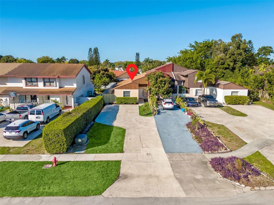En Venta: $394,900 (2 camas, 2 baños, 1311 Pies cuadrados)
