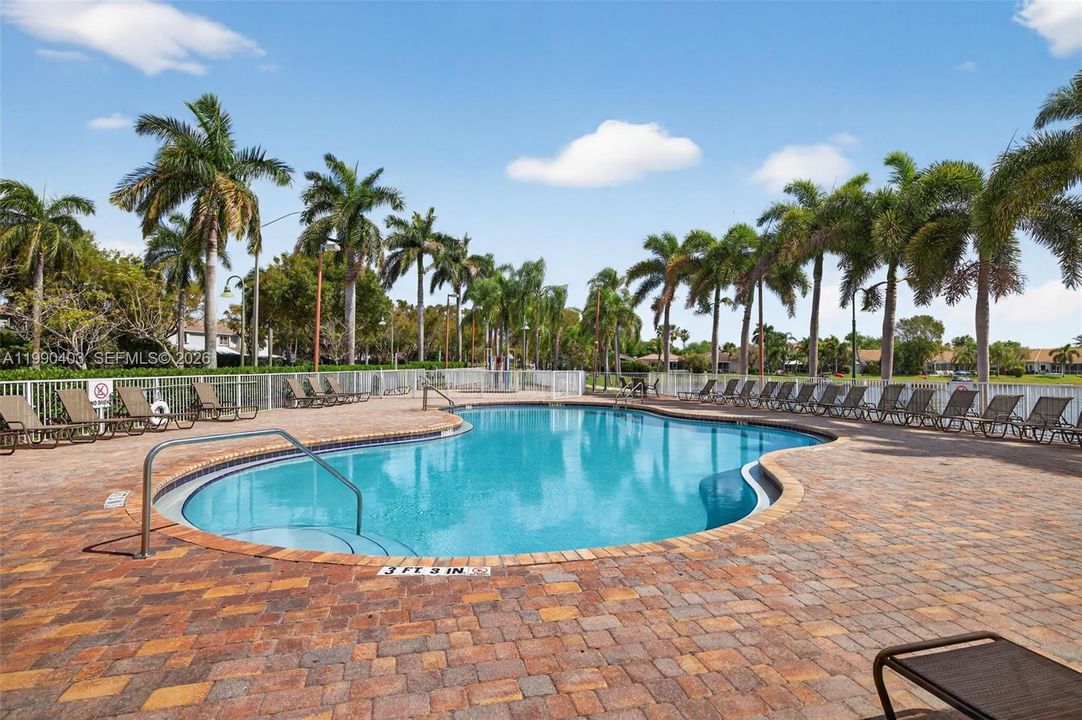 En Venta: $469,000 (3 camas, 2 baños, 1495 Pies cuadrados)