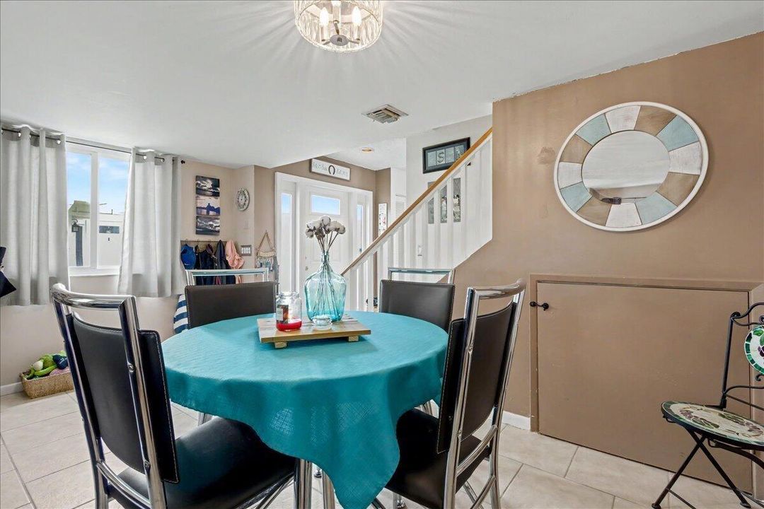 Dinning Area2