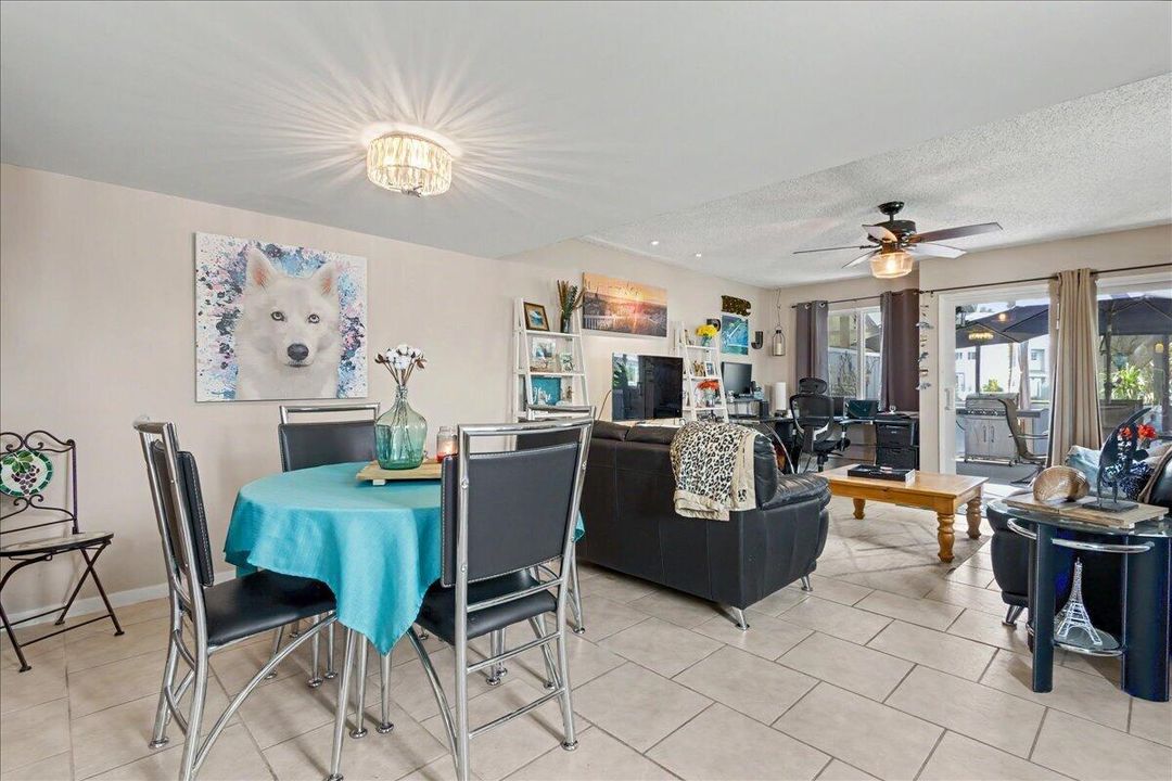 Living Room2