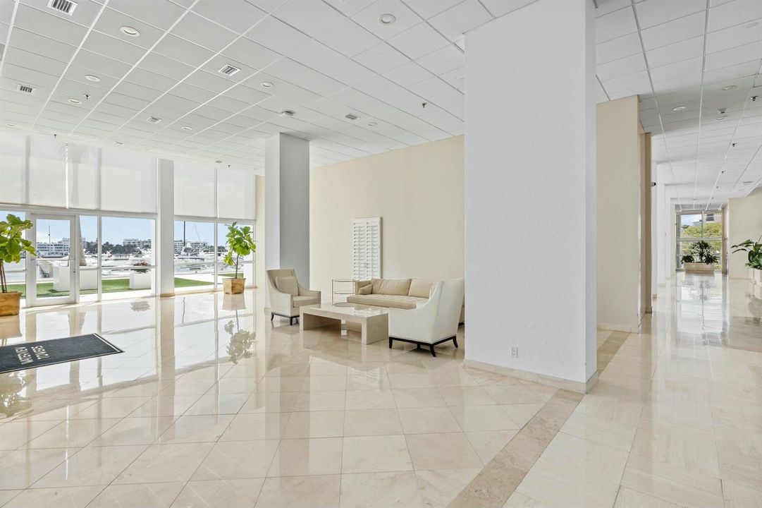400 N Flagler Drive 2003