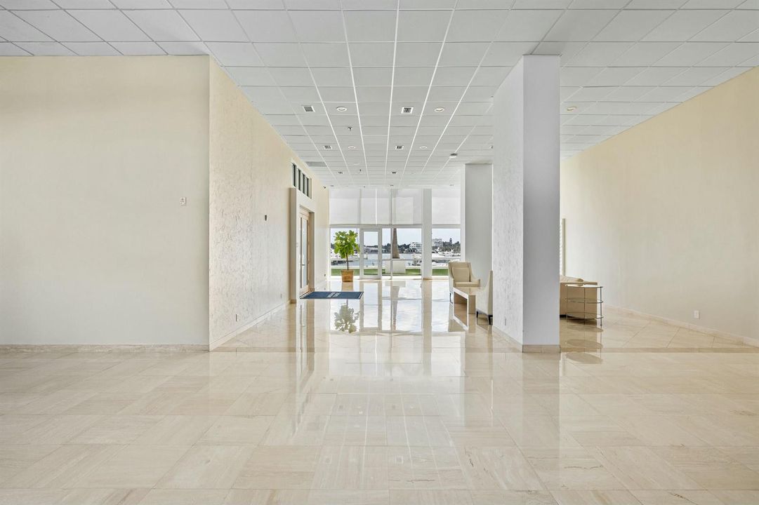 400 N Flagler Drive 2003