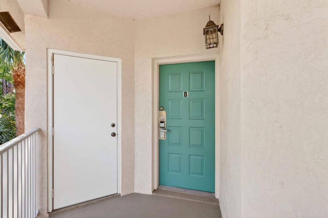 Side B Private Entrance