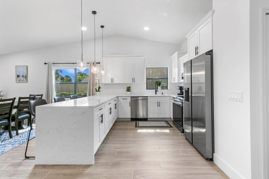 5 13781 Barberry Dr 025