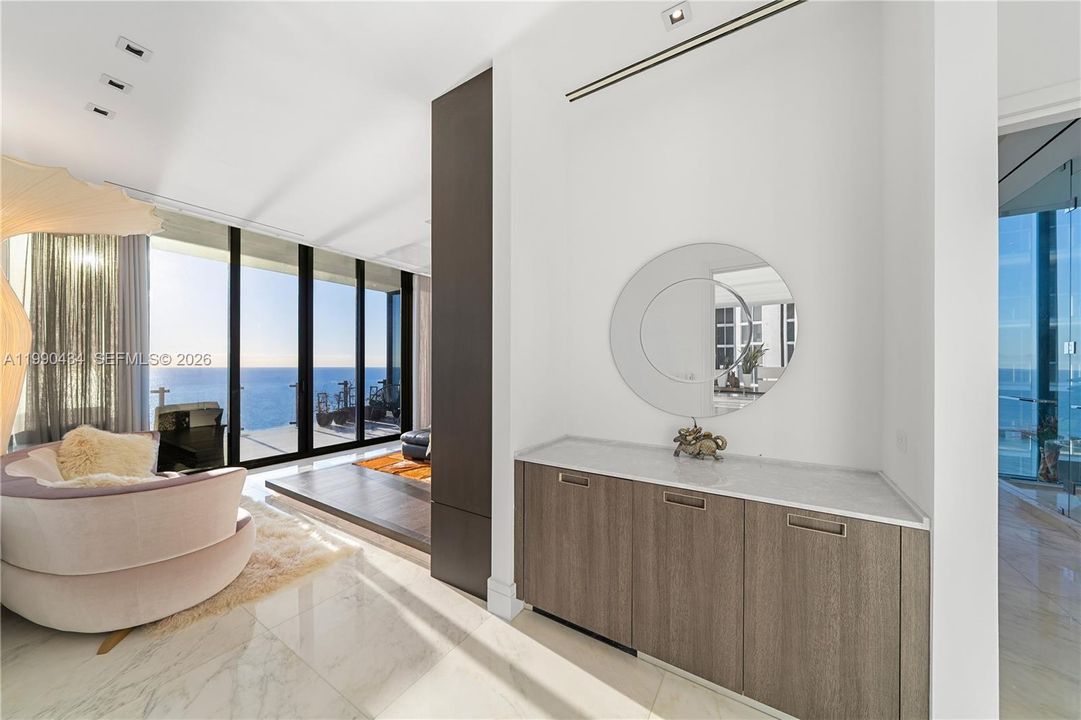 En Venta: $6,200,000 (3 camas, 3 baños, 3195 Pies cuadrados)