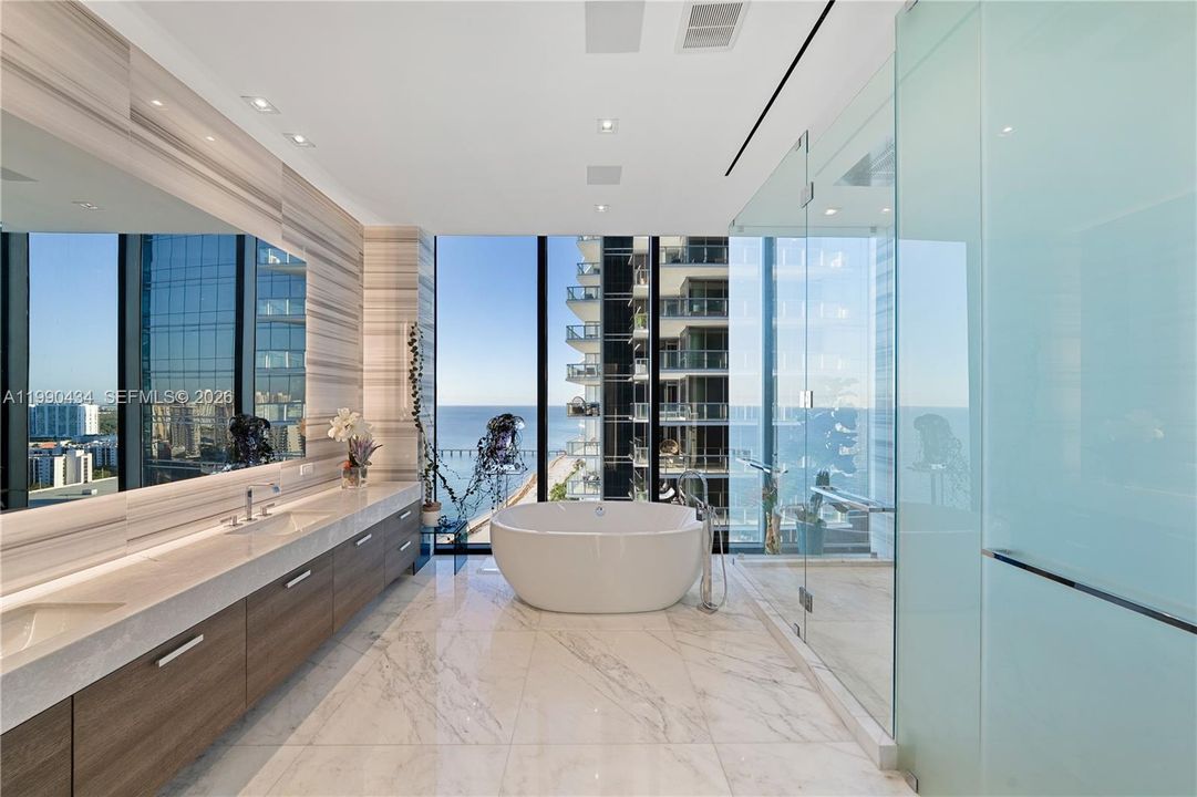 En Venta: $6,200,000 (3 camas, 3 baños, 3195 Pies cuadrados)
