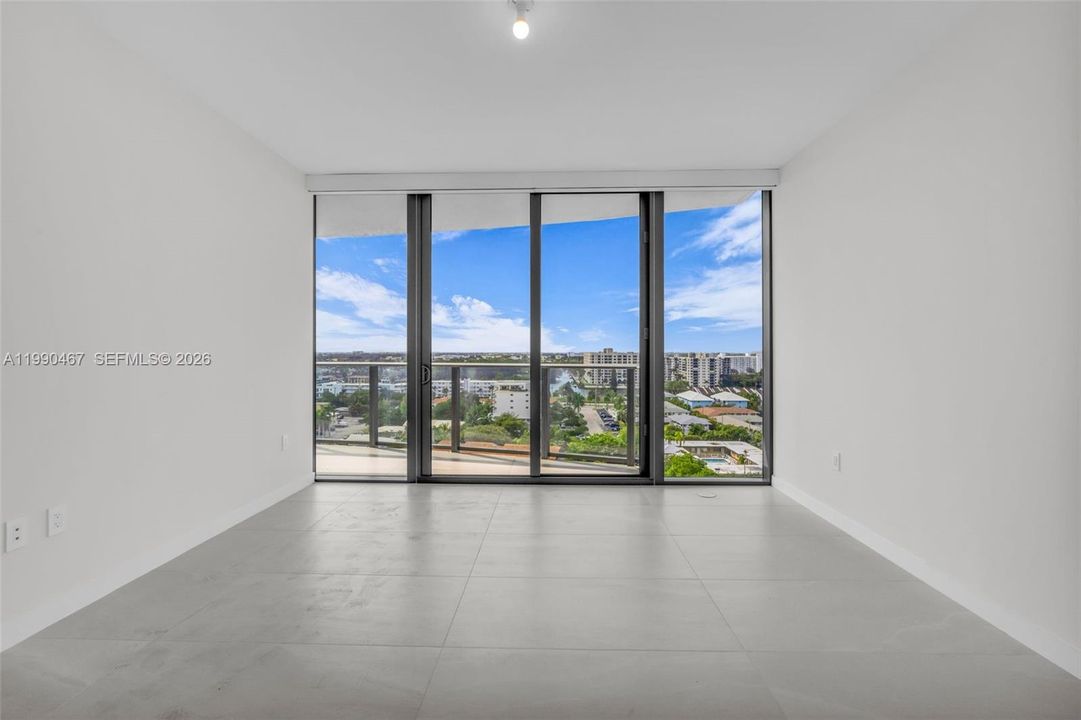 En Venta: $3,475,000 (3 camas, 3 baños, 2589 Pies cuadrados)