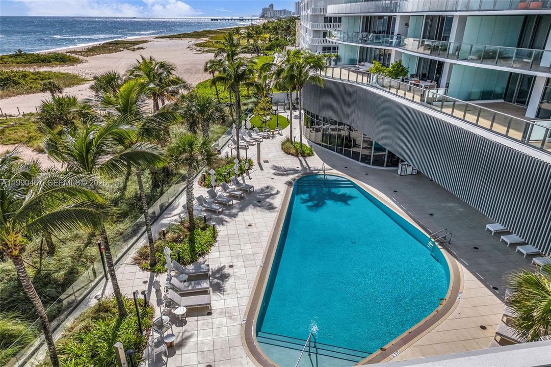 En Venta: $3,475,000 (3 camas, 3 baños, 2589 Pies cuadrados)
