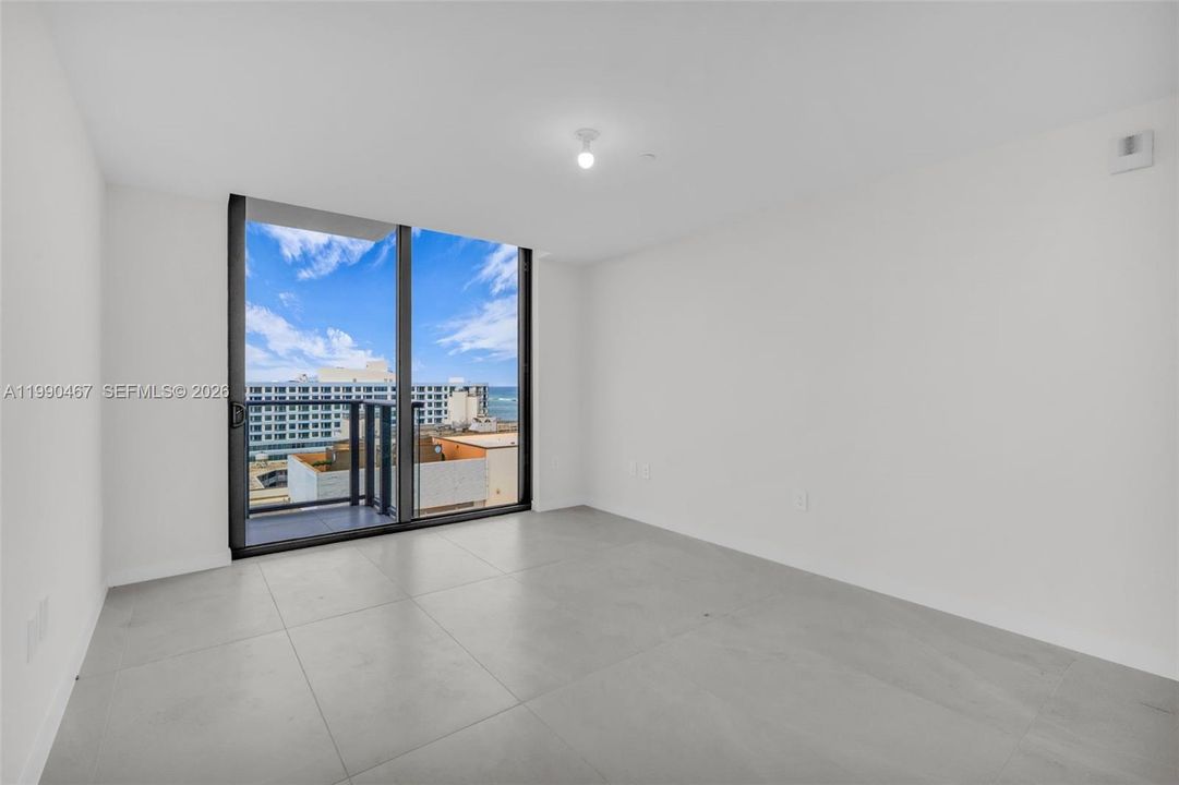 En Venta: $3,475,000 (3 camas, 3 baños, 2589 Pies cuadrados)