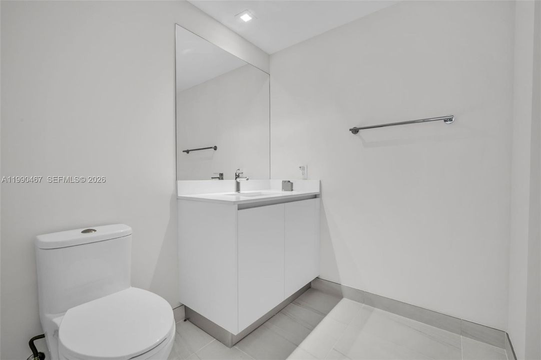 En Venta: $3,475,000 (3 camas, 3 baños, 2589 Pies cuadrados)