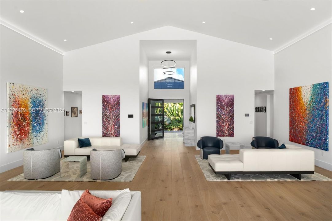 For Sale: $19,500,000 (6 beds, 6 baths, 6054 Square Feet)