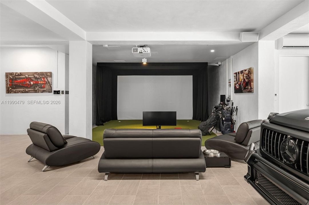 For Sale: $19,500,000 (6 beds, 6 baths, 6054 Square Feet)