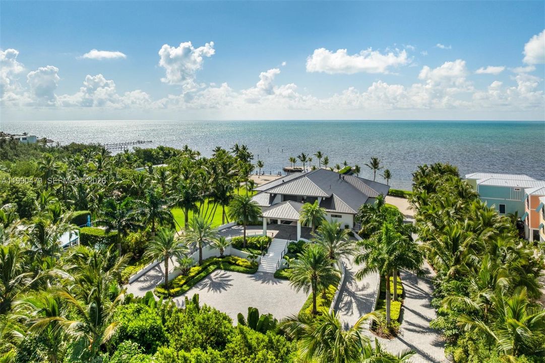 For Sale: $19,500,000 (6 beds, 6 baths, 6054 Square Feet)