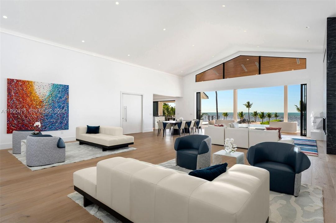 For Sale: $19,500,000 (6 beds, 6 baths, 6054 Square Feet)