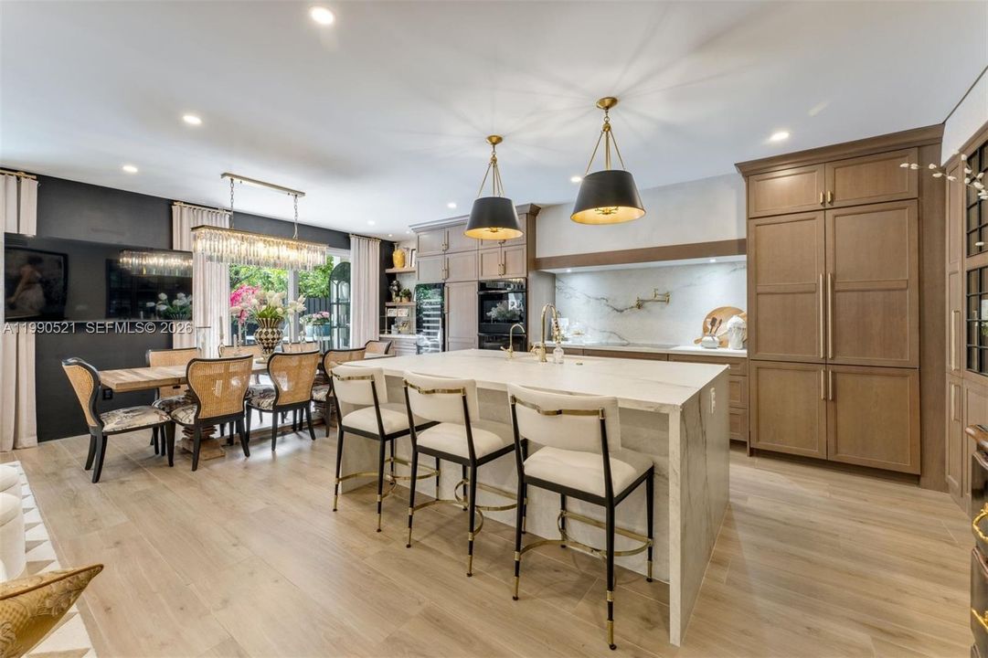 For Sale: $1,429,000 (3 beds, 3 baths, 2222 Square Feet)