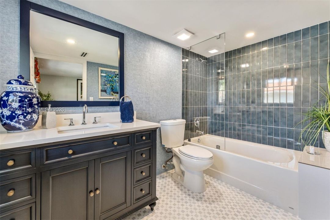 For Sale: $1,429,000 (3 beds, 3 baths, 2222 Square Feet)