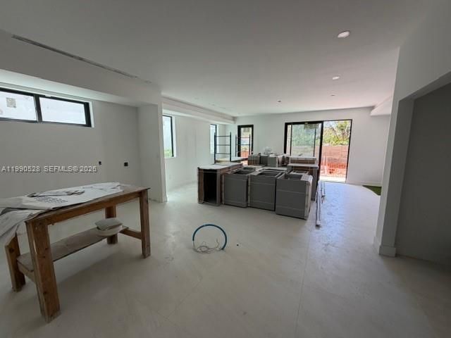 For Sale: $1,950,000 (4 beds, 3 baths, 2980 Square Feet)