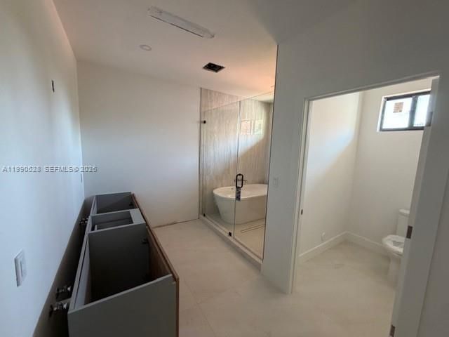 For Sale: $1,950,000 (4 beds, 3 baths, 2980 Square Feet)