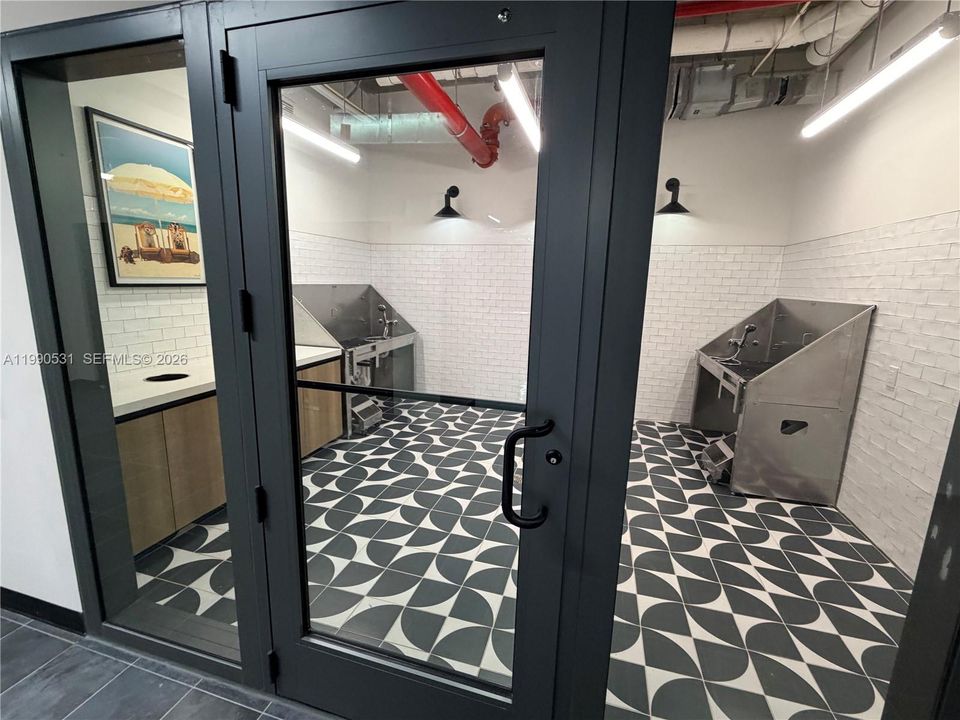 Active With Contract: $598,900 (1 beds, 2 baths, 0 Square Feet)